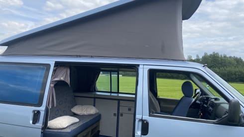 Happy holidays – Volkswagen Californië t4 