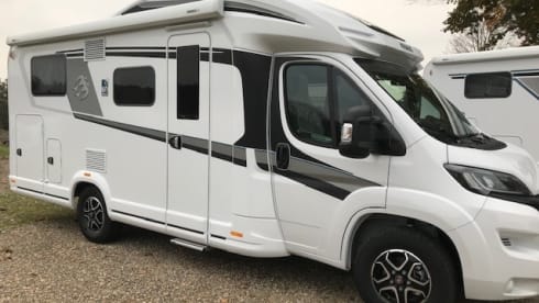 Knaus Sky wave 4p – Knaus Mobil semi-integral 4p from 2022 - air conditioning living area