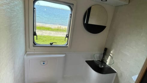 Queen K – Nieuwe Rimor camper voor 6