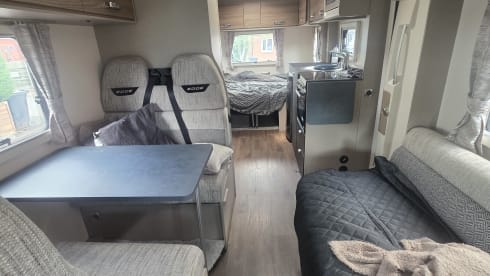 BROLA – 6 berth Fiat alcove from 2021