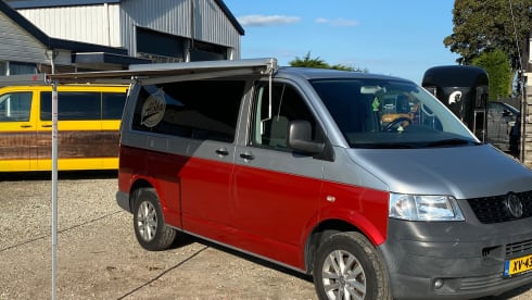 VW T6 – Aloha beach camper lemon, very luxurious inside