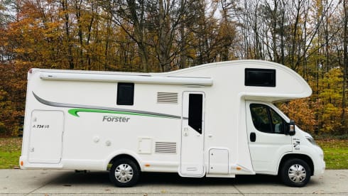 Forster – Beautiful, modern, spacious family camper