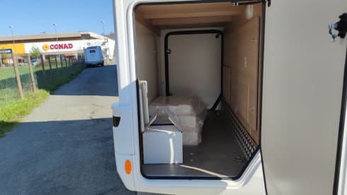 MC4 - 239 – MCLOUIS MC4 331