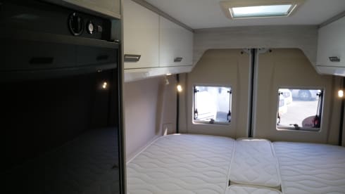 Ci Kyros 6.40 meters, 2 sleeping - 4 seats, length beds!!