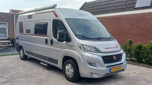 2-person Roller Team bus from 2017
