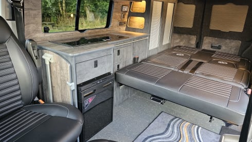 Silverline Swamper – 4 berth Volkswagen campervan from 2018