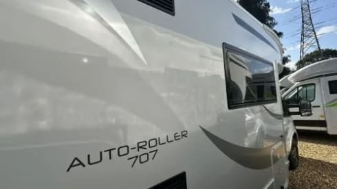 Mount Everest – BRAND NEW 6 Berth Roller Team Auto-Roller 707 (2025) Manual