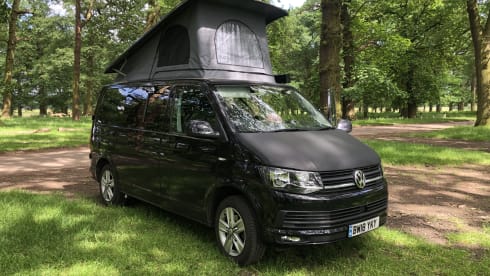 Betty – 2 berth 2018 VW Campervan