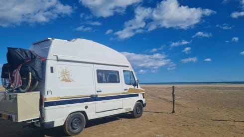 Mille  – Mille in Sweden tough oldtimer Mercedes Marco Polo