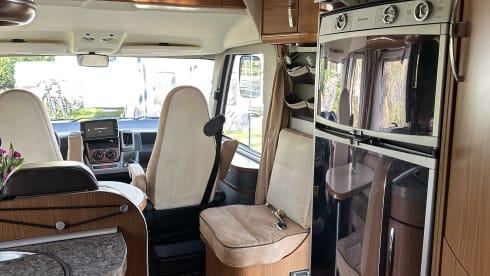 4p Hymer integrated from 2009