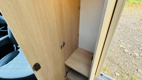 Little Sunny – 2 berth Sunlight V60 Adventure Edition