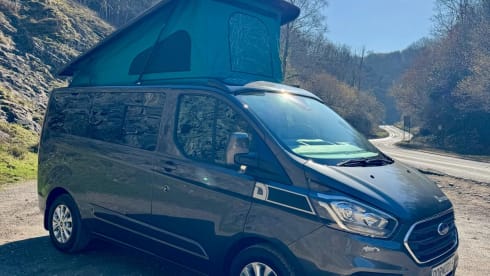 Doreen – Ford-Wohnmobil mit 4 Schlafplätzen ab 2024