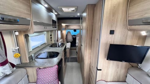 Majestic – Our fully loaded 6 berth motorhome