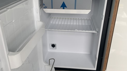 Scarlet The dormobile – Camper Ford a 4 posti letto del 2021