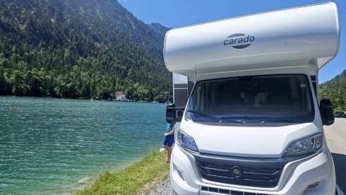 Travel Angel – Fiat carado A 464 - für 6 Personen mit viel Stauraum