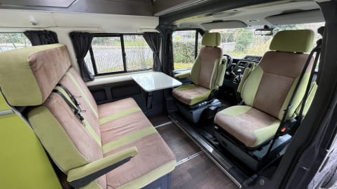 Beautiful Ford Transit Nugget with high roof, lots of space in a compact bus!
