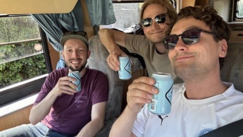 De Duke – A nice cup of coffee looks like a takkie! 4pers. Good to Go Boony!