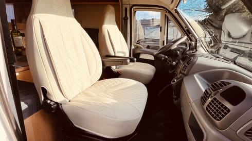 Milly – our Low budget 4 person camper with 3 sleeping places 2006