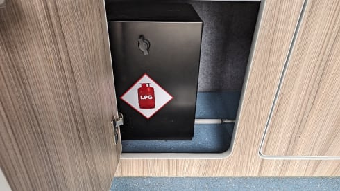Loki – 4 berth Volkswagen campervan
