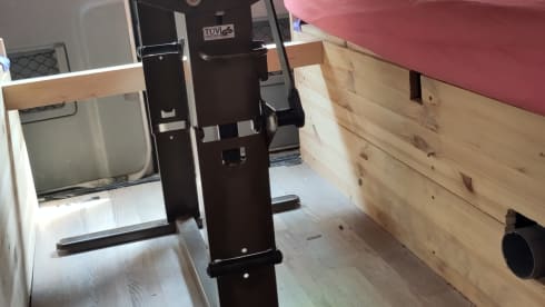Hop – VW Crafter DIY