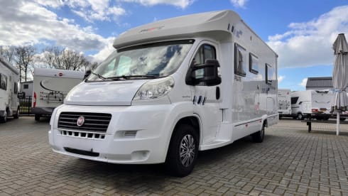 2p Pilote semi-integrated uit 2009
