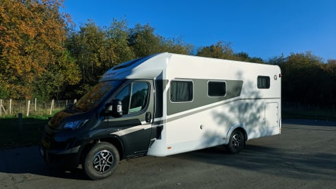 4p Sunlight semi-integrated uit 2024