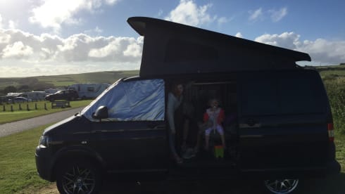Monty – "Monty" Super Cool, Powerful, Cruisy,  VW T5 Camper
