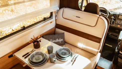 enjoycamper1 – FORSTER A699 DVB ALKOVEN 6 PERSONEN IDEAL FÜR FAMILIEN
