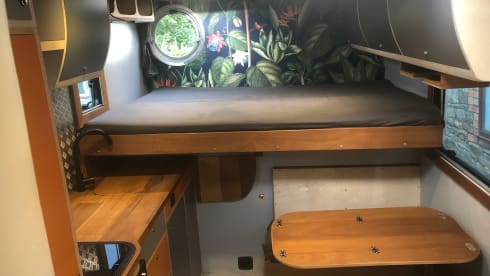 Balloo – Built for Off-Grid adventures, very high spec