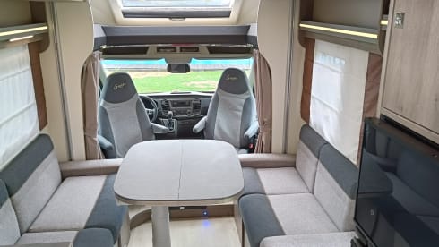 Ford Challenger 260 graphite