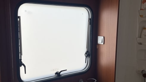 M&M – 6p Fiat semi-integrated uit 2010