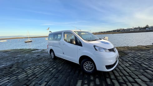 Cera – modern super cosy Left HD. - insurance included in price !