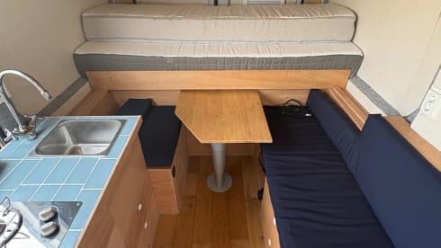 2p Fiat campervan uit 2017