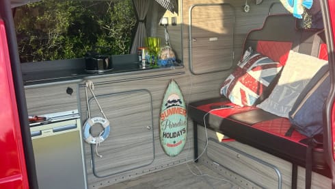Tallulah  – 4 berth Volkswagen campervan from 2001