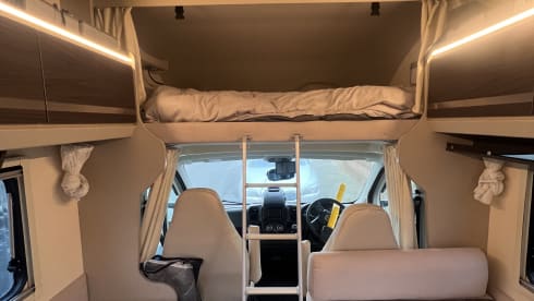 MotorSuite - MySuites – MotorSuite, 6 Berth - Fiat Seal 50