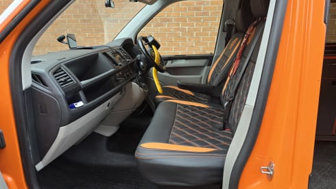 Live your dream – 4 berth Volkswagen campervan from 2018