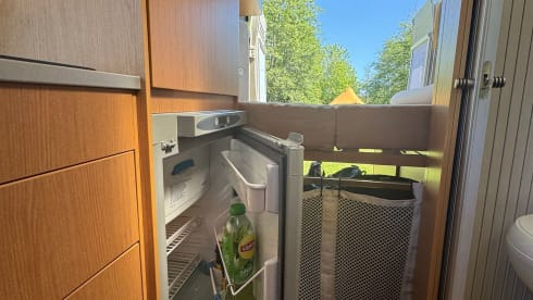 Autobus Hymer per due persone del 2010