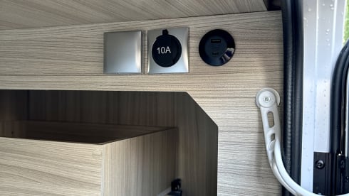 Adria Compact DL automatic 3p from 2024