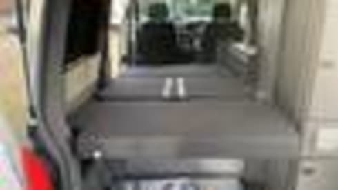 Corrie – Beyond Camping VW 4 Berth Camper