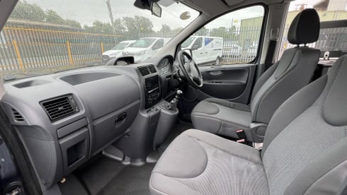 tepee – 4 berth Peugeot campervan from 2015