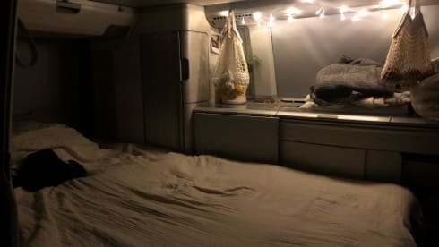 4p Volkswagen campervan 4 x 4