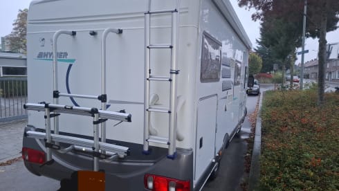 5p Hymer integrated uit 2002