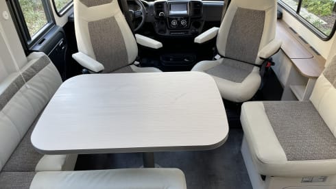 Drive2discover – New Dethleffs integral - fully equipped - 2023