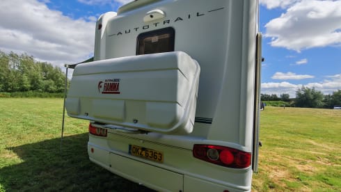 GeeGee – Autotrail Cheyenne 635SE 2006 2.8JTD met 4 slaapplaatsen