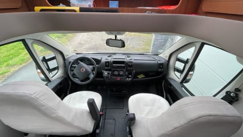 Family camper Elnagh 2021