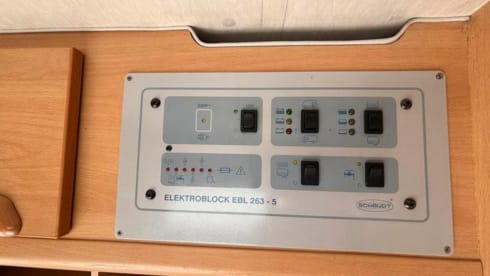 Adria twin – 2p Fiat bus uit 2005