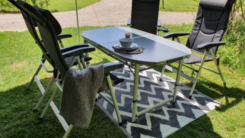 Truus ons vakantiehuus – Spacious family camper Fiat Ducato