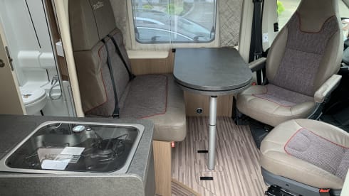 Malibu – Malibu Van 640 LE charming GT sky view