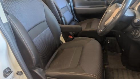 Serena – Camping-car Nissan Serena 2 places à partir de 2022