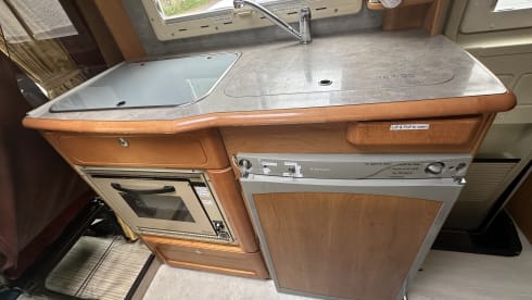 Rover  – 4 berth Fiat campervan PET FRIENDLY
